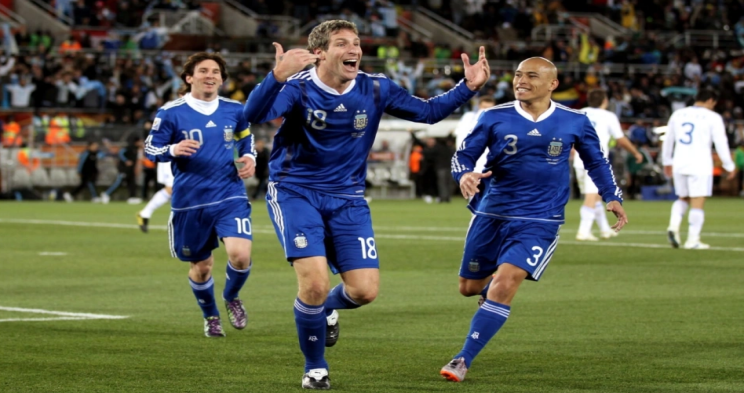 卢戈vs约文图特直播_在线直播卢戈vs约文图特直播赛事_高清在线观看卢戈vs约文图特直播-24直播